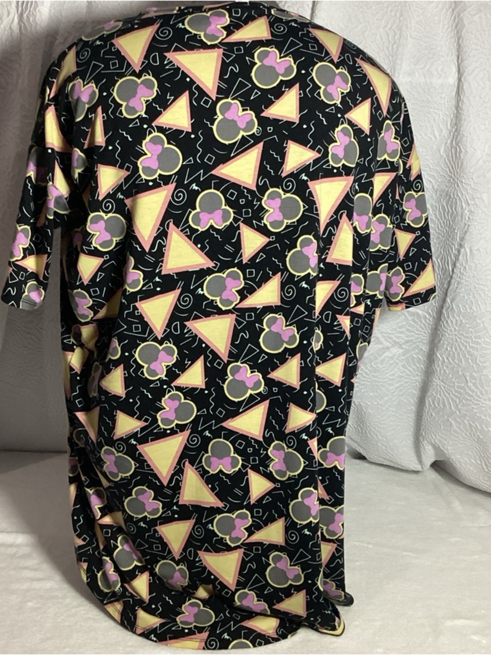 LuLaRoe Disney Minnie Mouse Black & Yellow Tunic Pullover Top - Picture 3 of 6